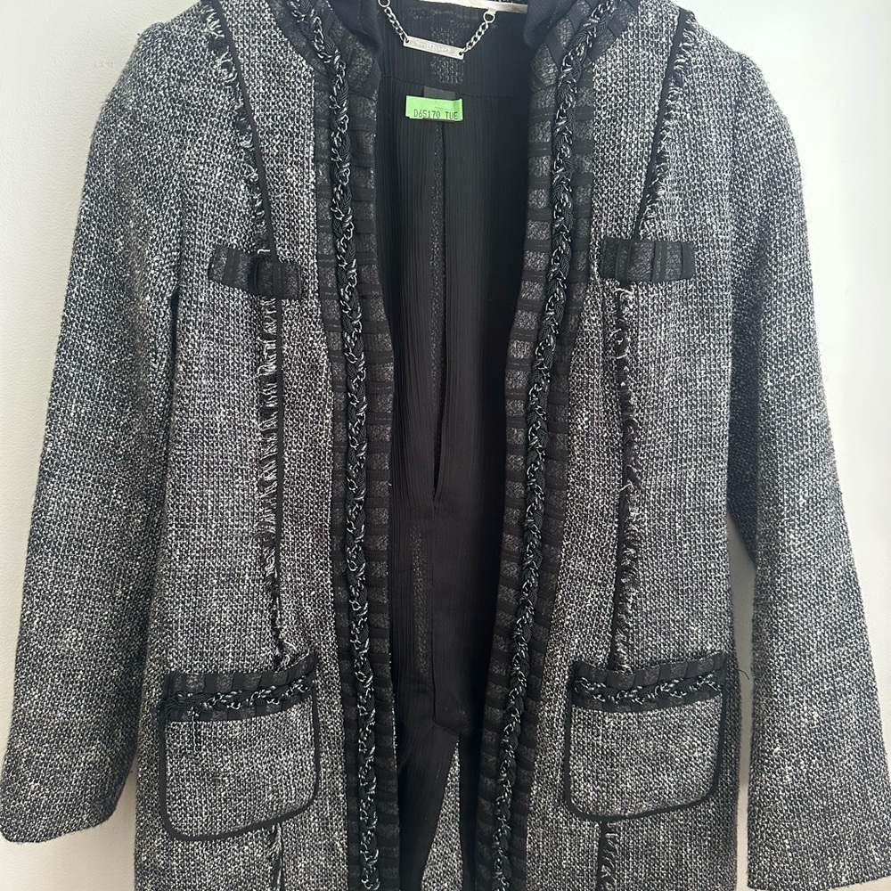 Elegant Black and Gray Women's fall/winter Coat